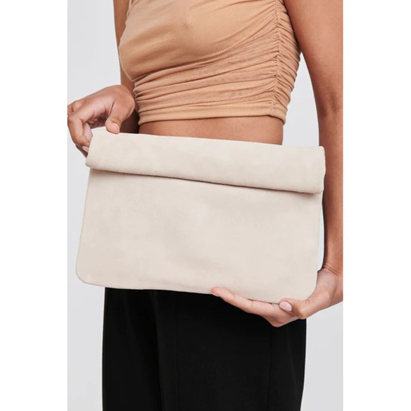Moda Luxe Handbags - Moda Luxe Gianna Leather Clutch, Women's Size OS - Beige FLAW